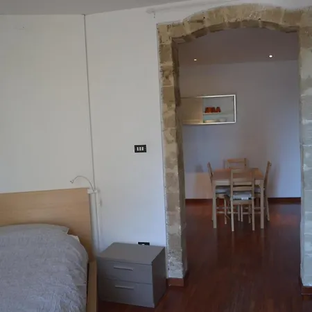 La Piu Bella In Old Town *